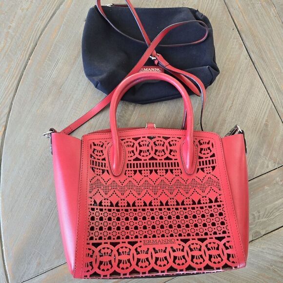 Ermanno Scervino Perforated Leather Crossbody Handbag - Picture 2 of 16